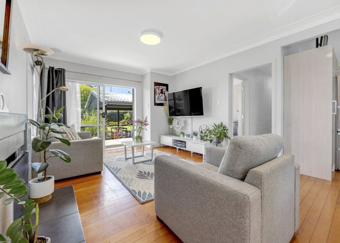  at 1/20 Rodney Street, Howick, Manukau City, Auckland
