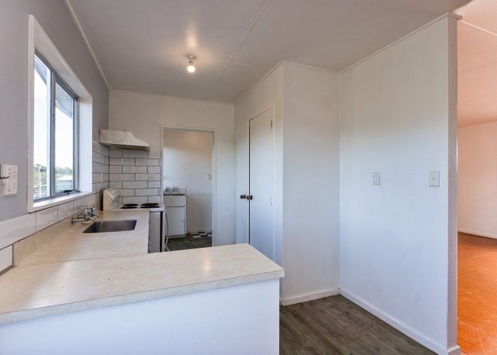  at 13 Simcox Street, Otaki Beach, Otaki