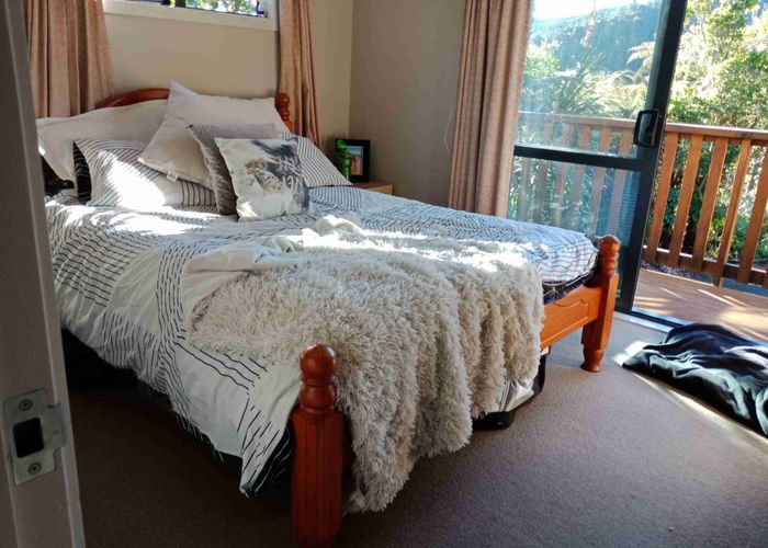  at 8 Aratika Grove, Stokes Valley, Lower Hutt, Wellington