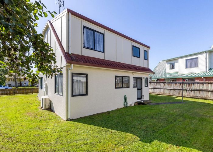 at 100 Thompson Street, Cambridge, Waipa, Waikato