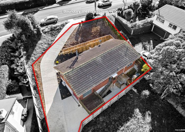  at 221 Eskdale Road, Birkenhead, Auckland
