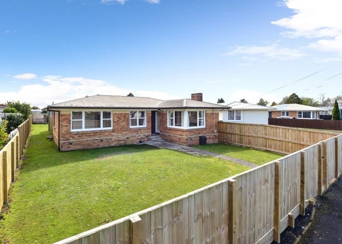  at 32 Northolt Road, Fairview Downs, Hamilton