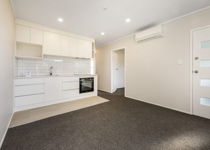  at 2/113 Station Road, Papatoetoe, Manukau City, Auckland