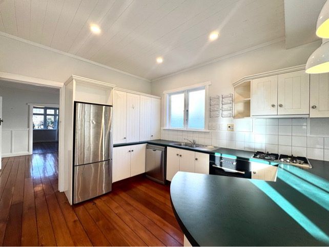  at 12 Burrows Ave, Karori, Wellington, Wellington