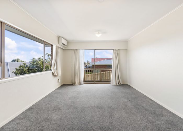  at 2/9 Nelson Street, Papakura, Papakura, Auckland