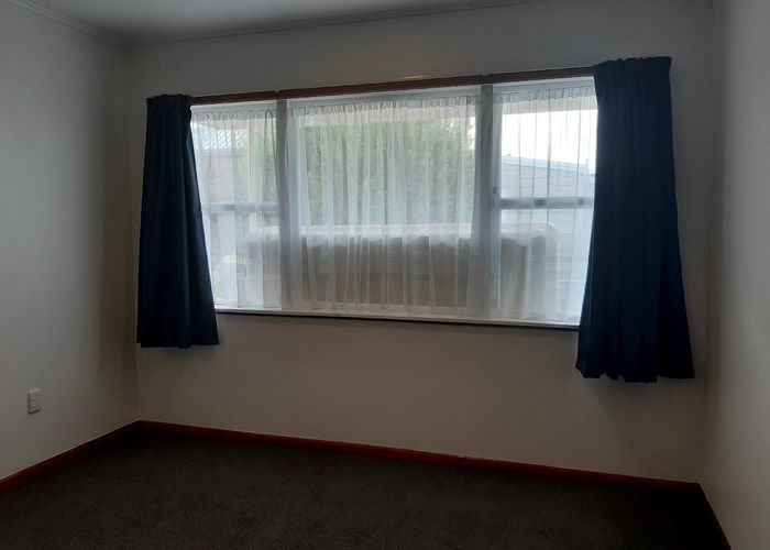  at 2/208 Lascelles Street, Saint Leonards, Hastings