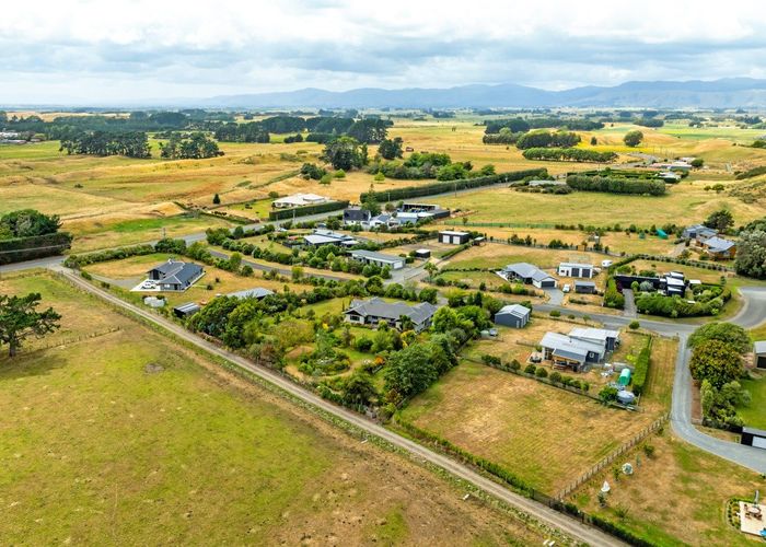  at 16 Grefor Lane, Waitarere, Horowhenua, Manawatu / Whanganui