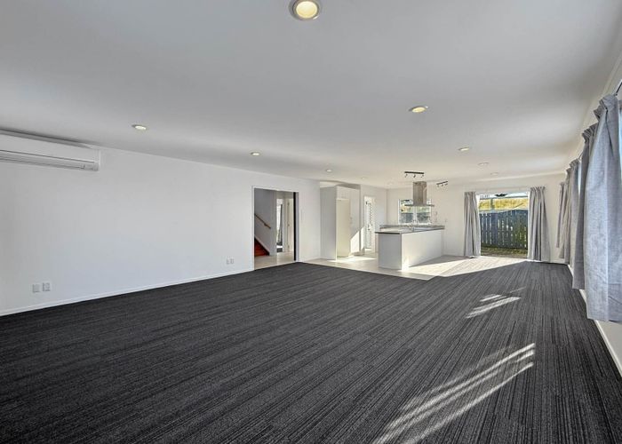  at 2/50 Blanes Road, Weymouth, Manukau City, Auckland
