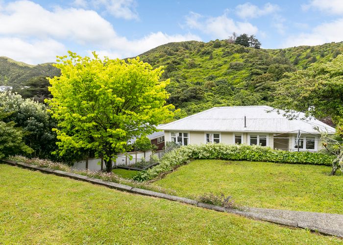 at 63 Silverstream Road, Crofton Downs, Wellington