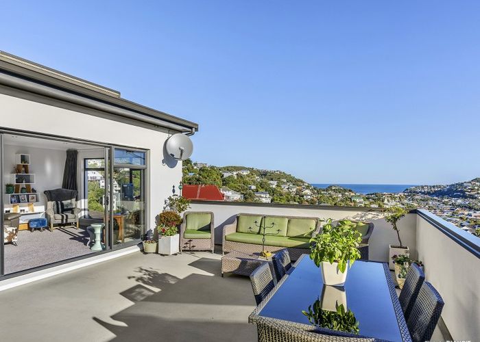  at 5B Mace Street, Island Bay, Wellington