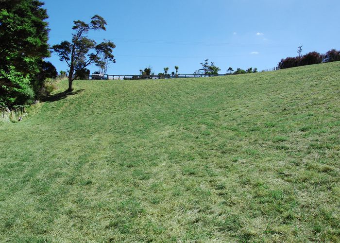  at 252 Ridge Road, Mahurangi East, Warkworth