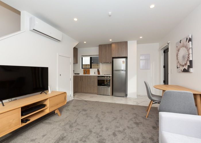  at 2/158 Kilmore Street, City Centre, Christchurch City, Canterbury