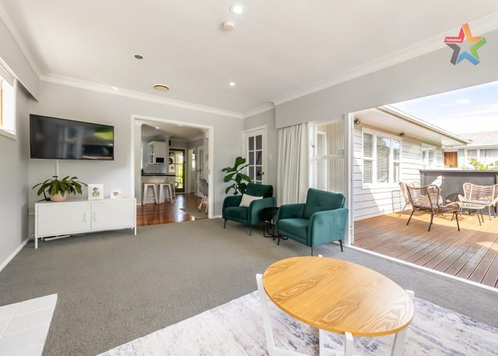  at 46 Cedar Street, Maungaraki, Lower Hutt, Wellington