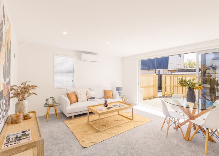  at 2/118 Oram Avenue, New Brighton, Christchurch City, Canterbury