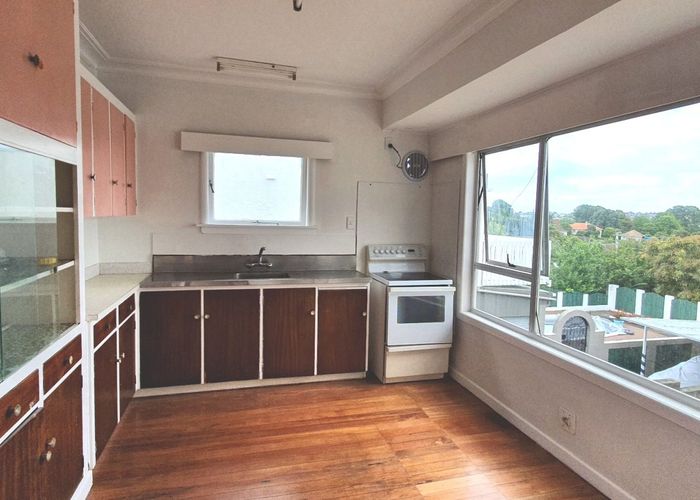  at 433 Mount Albert Road, Mount Roskill, Auckland