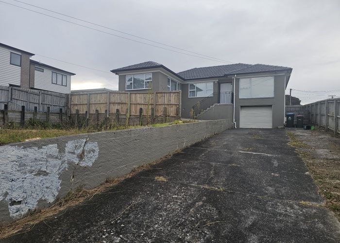  at 105 Barrack Road, Mount Wellington, Auckland City, Auckland