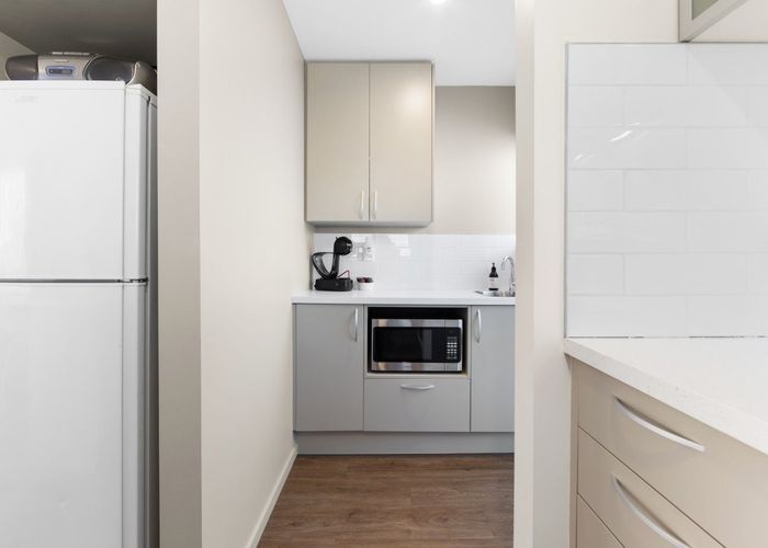  at 20A Tiora Place, Upper Riccarton, Christchurch City, Canterbury