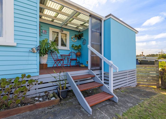  at 22 Kauwhata Street, Himatangi, Manawatu, Manawatu / Whanganui