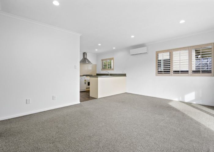  at 18 Oxford Street, Fairfield, Hamilton, Waikato