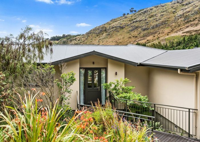  at 73 Morgans Valley, Heathcote, Christchurch City, Canterbury