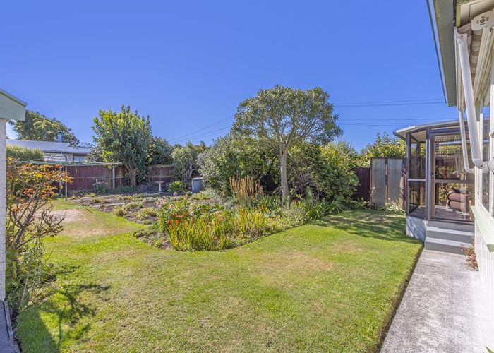  at 97 Stanbury Avenue, Somerfield, Christchurch