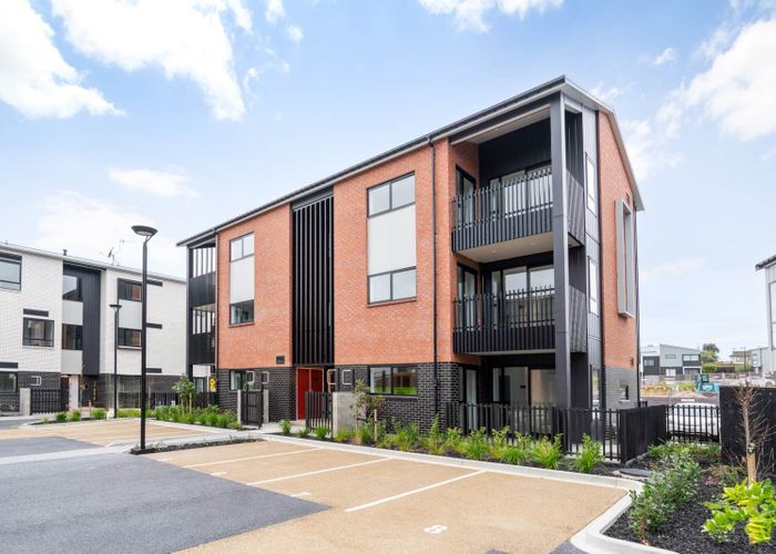  at 102/100 Cadness Street, Northcote, North Shore City, Auckland