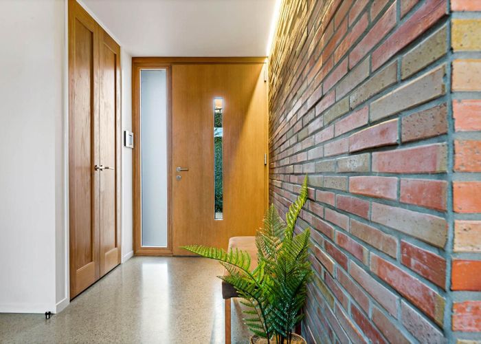  at 15 Kesteven Avenue, Glendowie, Auckland