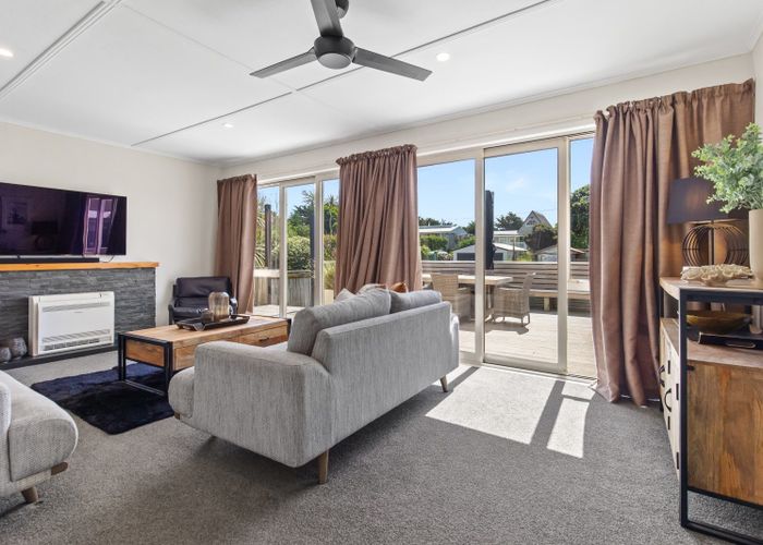  at 118 Rua Avenue, Waitarere Beach, Horowhenua, Manawatu / Whanganui