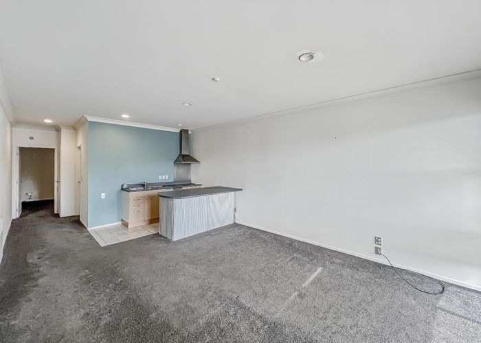  at 102/3 Morningside Drive, Morningside, Auckland City, Auckland