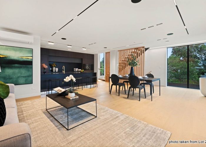  at 5/48 Merani Street, Belmont, North Shore City, Auckland