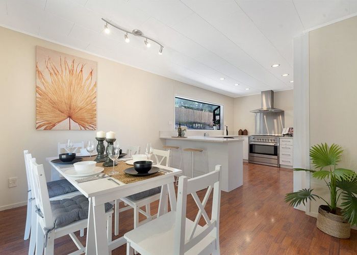  at 19 Clearview Heights, Ranui, Auckland