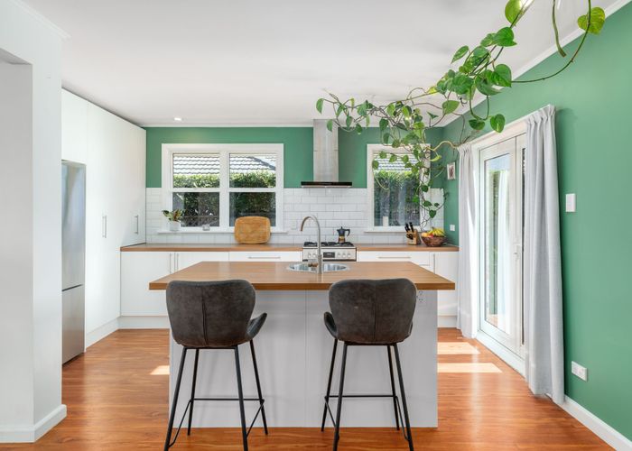  at 35 Stanbury Avenue, Somerfield, Christchurch City, Canterbury
