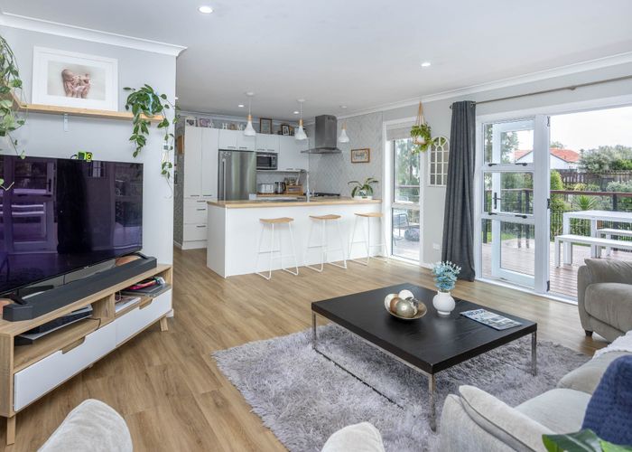  at 90 Ranui Street, Dinsdale, Hamilton, Waikato