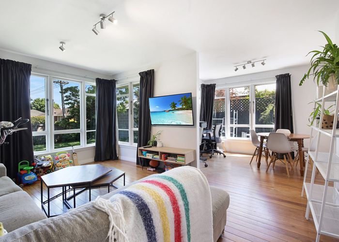  at 42 Wayside Avenue, Burnside, Christchurch