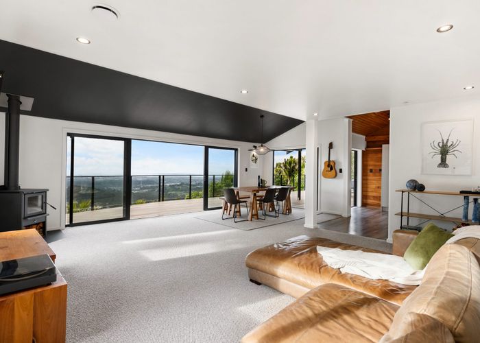  at 859 Scenic Drive, Swanson, Waitakere City, Auckland