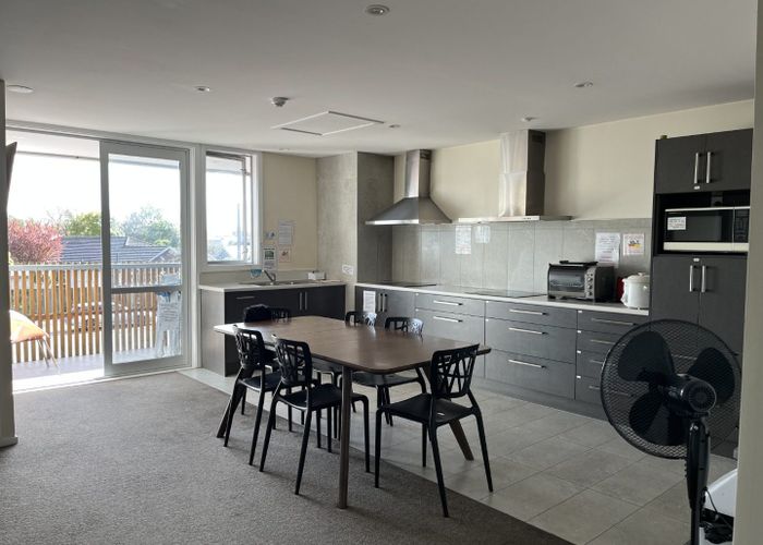  at 102 Riccarton Road, Riccarton, Christchurch City, Canterbury