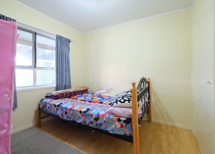  at 8/101 Ash Street, New Lynn, Waitakere City, Auckland