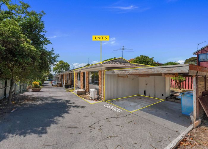  at 5/3 Willerton Avenue, New Lynn, Auckland