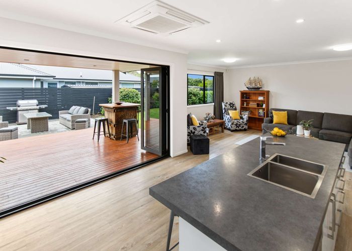  at 17 Tirimoana Place, Otamatea, Whanganui