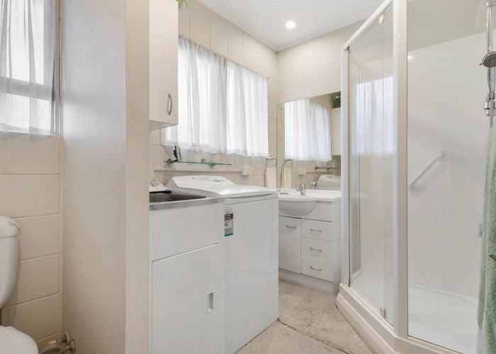  at 4/12 Arabi Street, Sandringham, Auckland