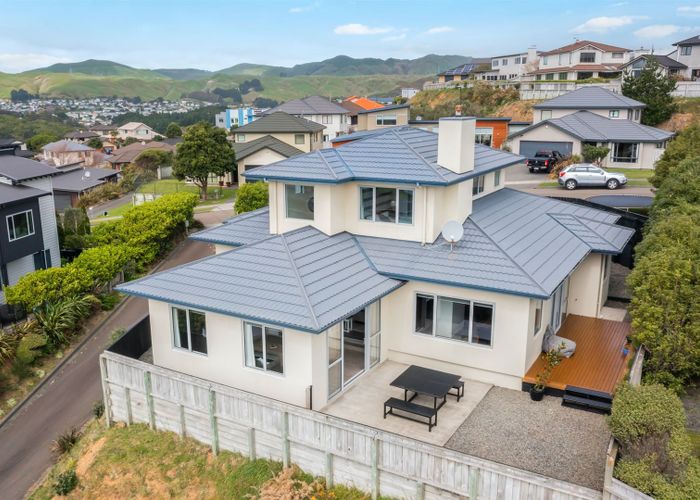 For sale 12 Milford Street, Aotea, Porirua, Wellington homes.co.nz