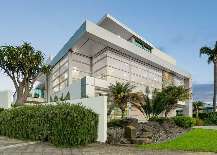  at 37 Woods Avenue, Matua, Tauranga
