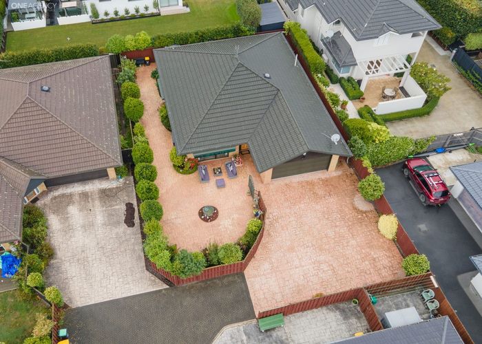  at 2/156 Blighs Road, Strowan, Christchurch