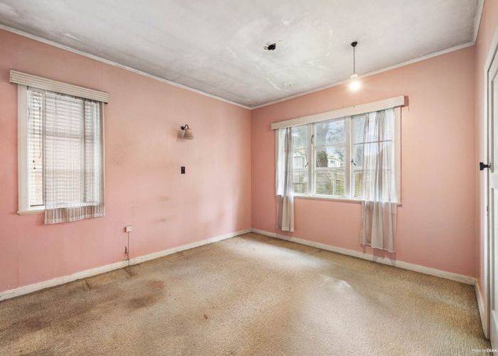  at 1/8 Hillsborough Road, Hillsborough, Auckland City, Auckland