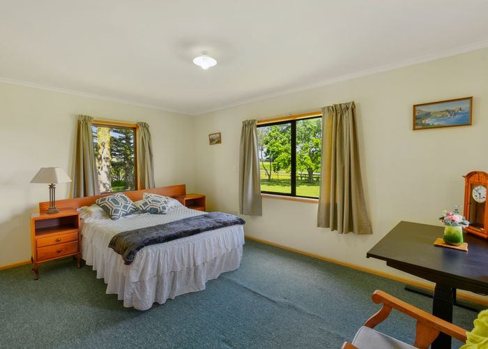  at 302 Batty Road, Karaka, Papakura