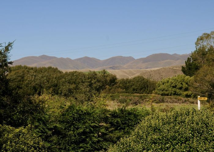  at 4 Ferry Lane, Hakataramea, Kurow