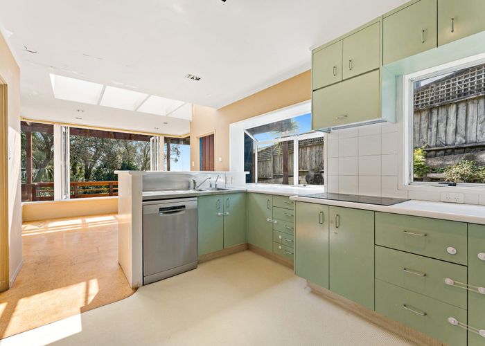  at 603 East Coast Road, Browns Bay, Auckland