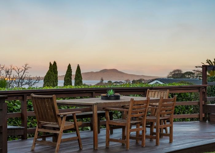  at 22 Calypso Place, Rothesay Bay, Auckland
