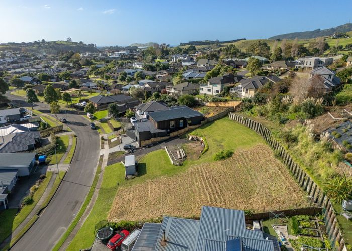  at 81 Oteki Park Drive, Welcome Bay, Tauranga, Bay Of Plenty