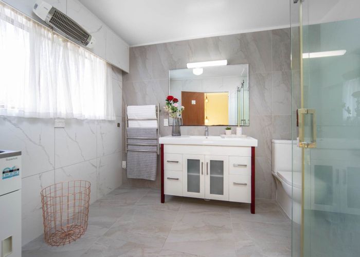  at 9B John Davis Road, Mount Roskill, Auckland City, Auckland